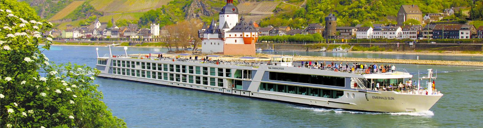 Emerald Sun River Ship