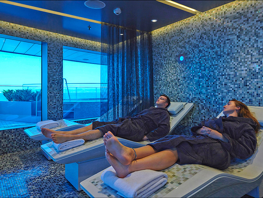 Signature thermal lounges