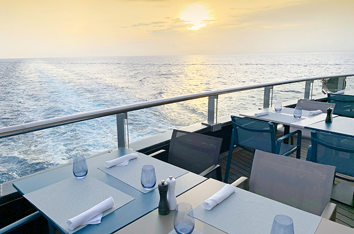 Azure Bar & Café, Scenic Eclipse