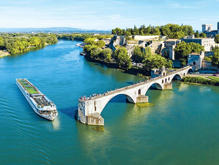 Scenic Sapphire in Avignon, France